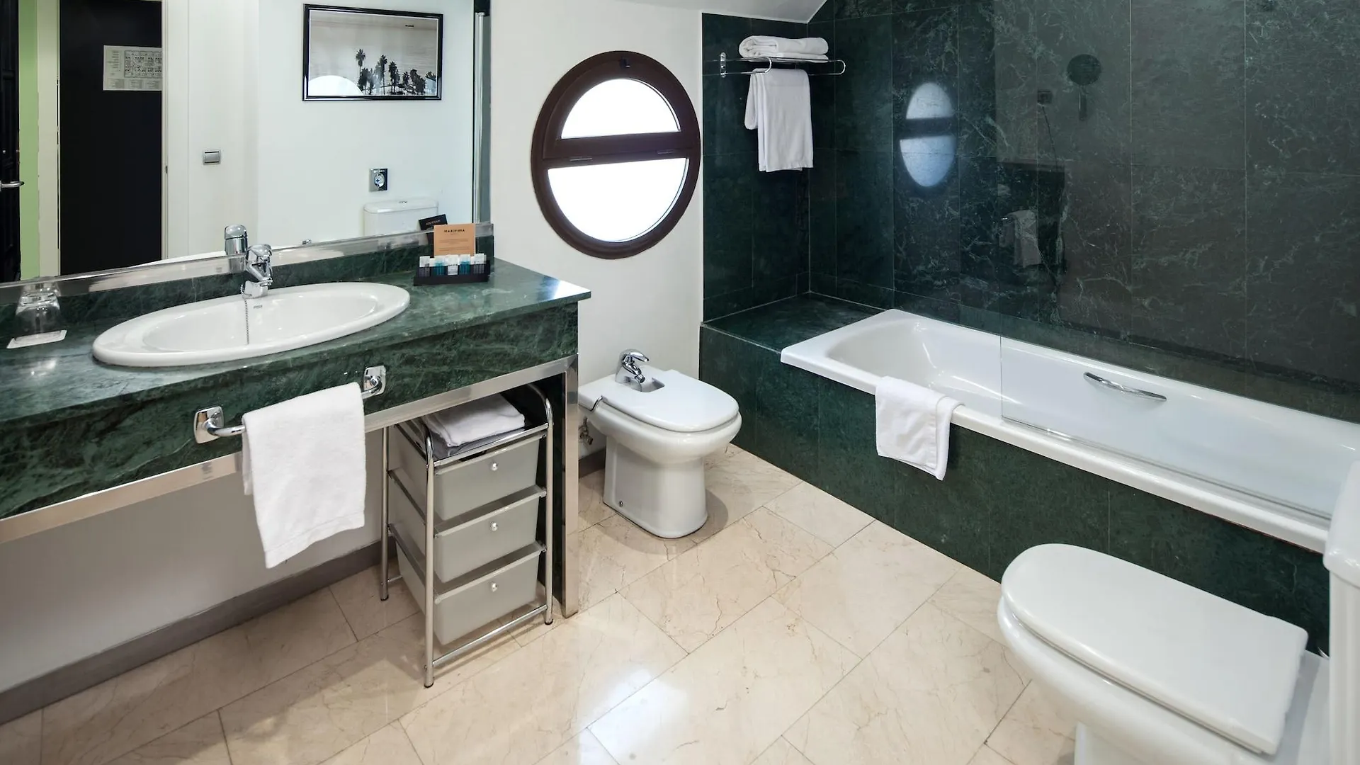 Mariposa Hotel Malaga